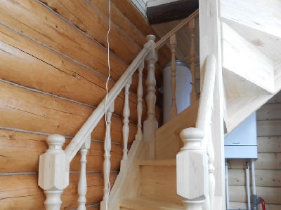 фото деревянной лестницы